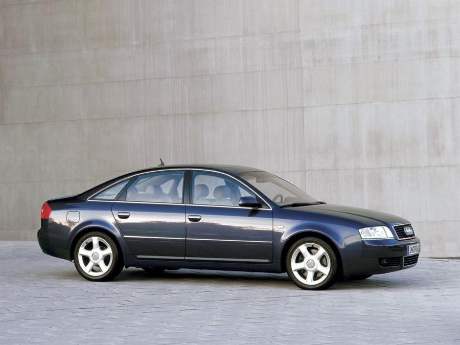  Audi A6 3.0 Sedan (4B, C5) 2001 года  (фото 16 из 17)